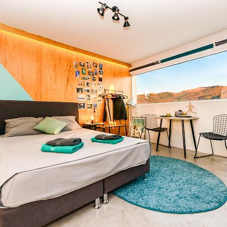 Apartamento Lucy In The Sky With Diamonds Kalamata Exterior foto